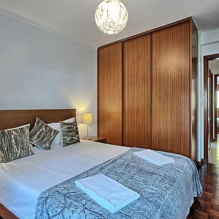 Garden Cristo Rei Apartment Lisbon Bagian luar foto